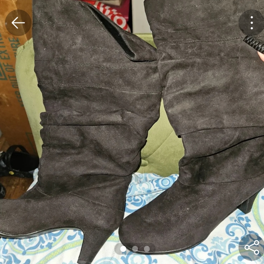 Aerosols black ruched knee high boots